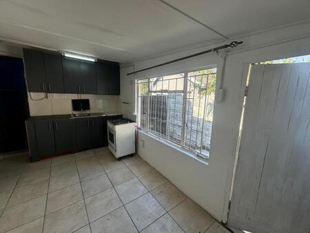2 Bedroom Apartment in Veld En Vlei