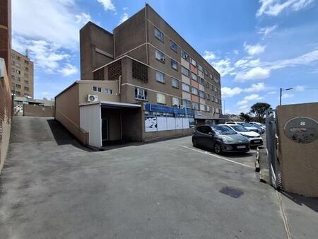 3 Bedroom Apartment in Reservoir Hills