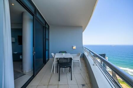 2 Bedroom Apartment in Umhlanga Rocks