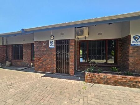2 Bedroom House in Amanzimtoti