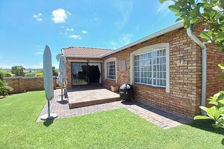 3 Bedroom Townhouse in Honeydew Manor