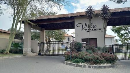 2 Bedroom House in Krugersdorp Central