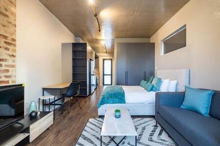 1 Bedroom Apartment in Waterkloof