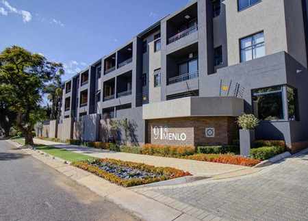 2 Bedroom Apartment in Menlo Park