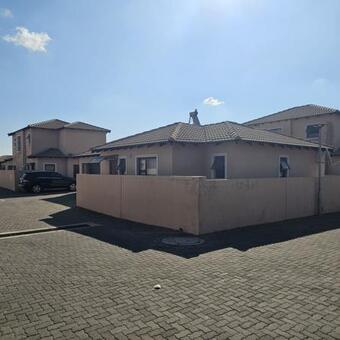 2 Bedroom Townhouse in Montana