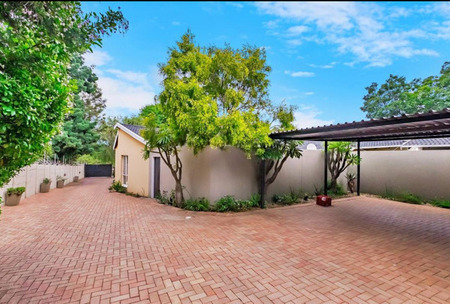 2 Bedroom Townhouse in Fourways