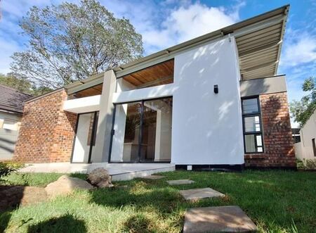 3 Bedroom House in Beverley Gardens