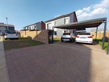 3 Bedroom House in Randpark Ridge