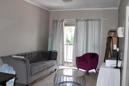 2 Bedroom Apartment in Ferndale