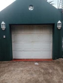 1 Bedroom Apartment in Westdene