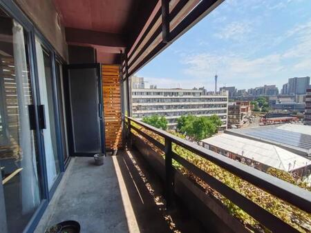 1 Bedroom Apartment in City & Suburban (Maboneng)