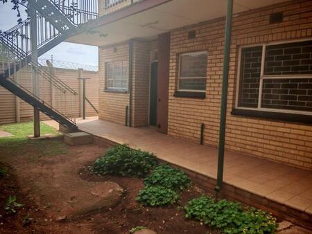 2 Bedroom Apartment in Vanderbijlpark Central