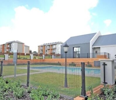 2 Bedroom Apartment in Esther Park