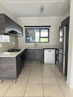 2 Bedroom Apartment in Modderfontein