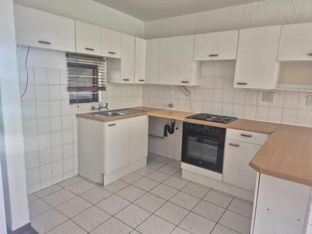 1 Bedroom Apartment in Marais Steyn Park