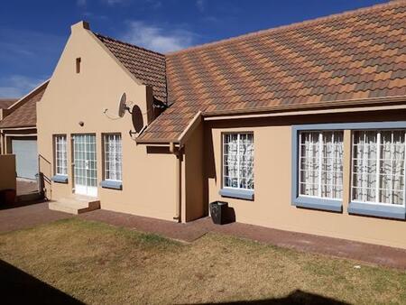 2 Bedroom Townhouse in Wierda Crest Estate