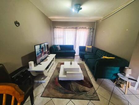 1 Bedroom House in Rooihuiskraal North