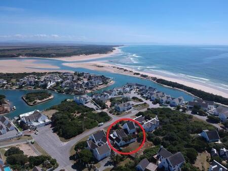 4 Bedroom House in St Francis Bay Canals