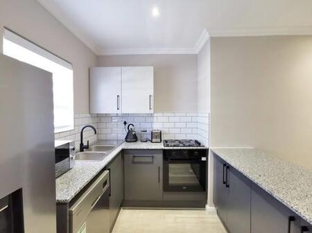 2 Bedroom Apartment in Sherwood and surrounds