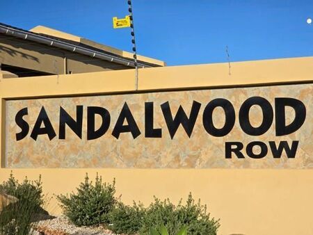 3 Bedroom Townhouse in Lorraine