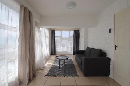 1 Bedroom Flat in Mossel Bay Central