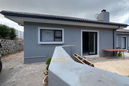 3 Bedroom Duet in Island View