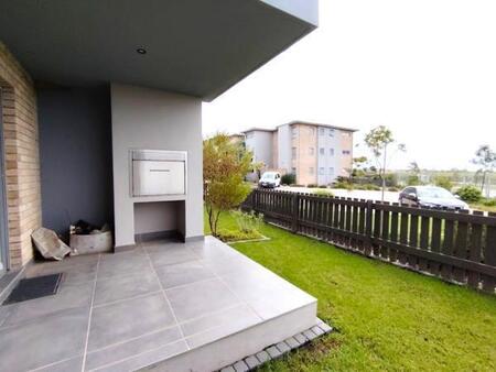 2 Bedroom Apartment in Mooikloof Country Estate