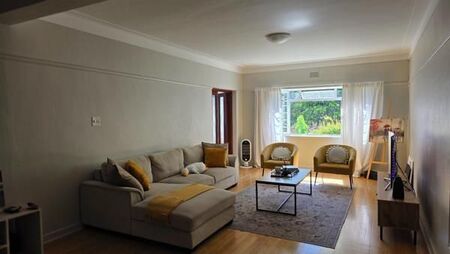 3 Bedroom Apartment in Kenilworth Upper