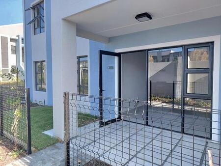 2 Bedroom Apartment in Burgundy Estate