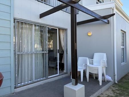 3 Bedroom Apartment in Burgundy Estate