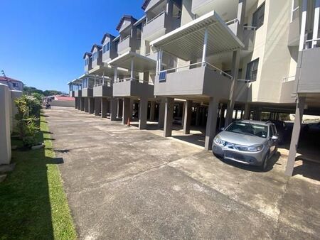 2 Bedroom Apartment in Uvongo