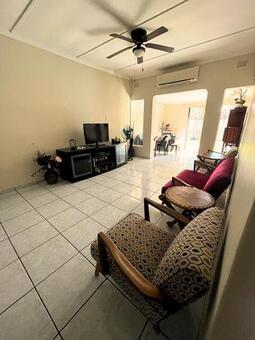 2 Bedroom Simplex in Meer En See