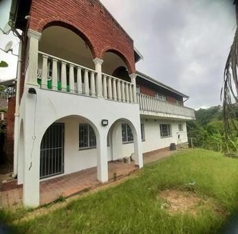 1 Bedroom Apartment in Clare Estate