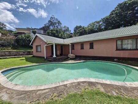 3 Bedroom House in Mount Vernon