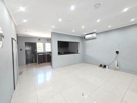 3 Bedroom Simplex in Athlone