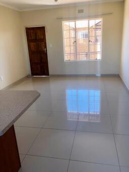 2 Bedroom Townhouse in Strubens Valley