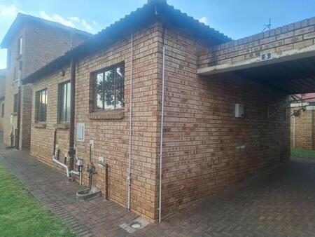 2 Bedroom Simplex in Witpoortjie
