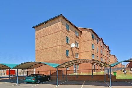 2 Bedroom Apartment in Pretoria West
