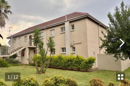 2 Bedroom Simplex in Wapadrand