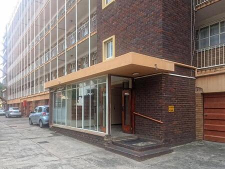 2 Bedroom Flat in Sunnyside