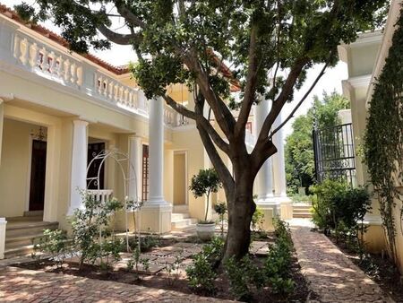 1 Bedroom Apartment in Waterkloof