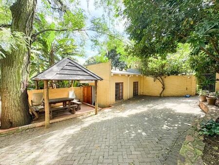 Studio Apartment in Waterkloof