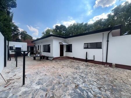 4 Bedroom House in Hatfield