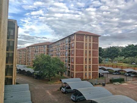 1 Bedroom Apartment in Karenpark