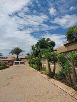 3 Bedroom House in Montana