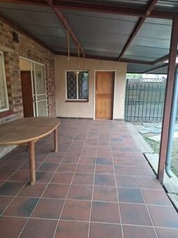 3 Bedroom Apartment in Wonderboom South