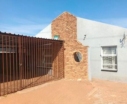 2 Bedroom House in Mabopane