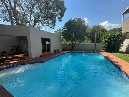 2 Bedroom Apartment in Bryanston