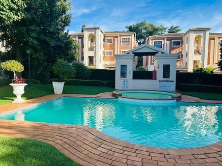 2 Bedroom Apartment in Bryanston East