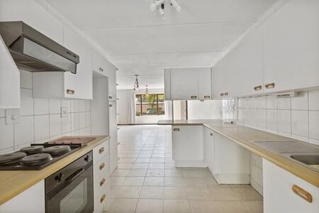 2 Bedroom Apartment in Morningside